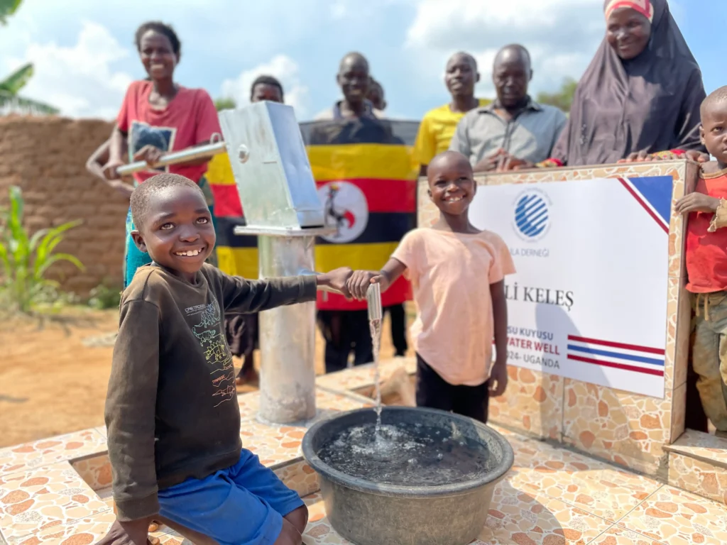 Ali Keleş Su Kuyusu açılışı Uganda İLA Derneği